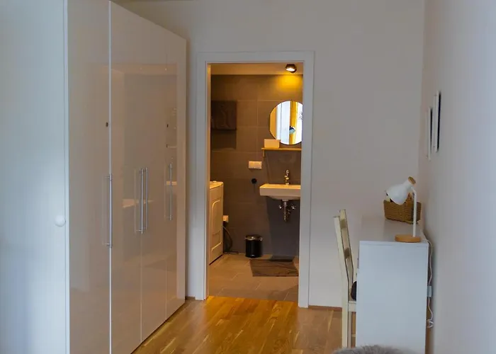 Apartment Danube Lodge, Uptown, A/c *